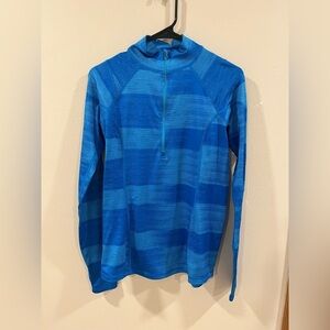 Reebok Women’s Long Sleeve Athletic Quarter-Zip – Size Medium